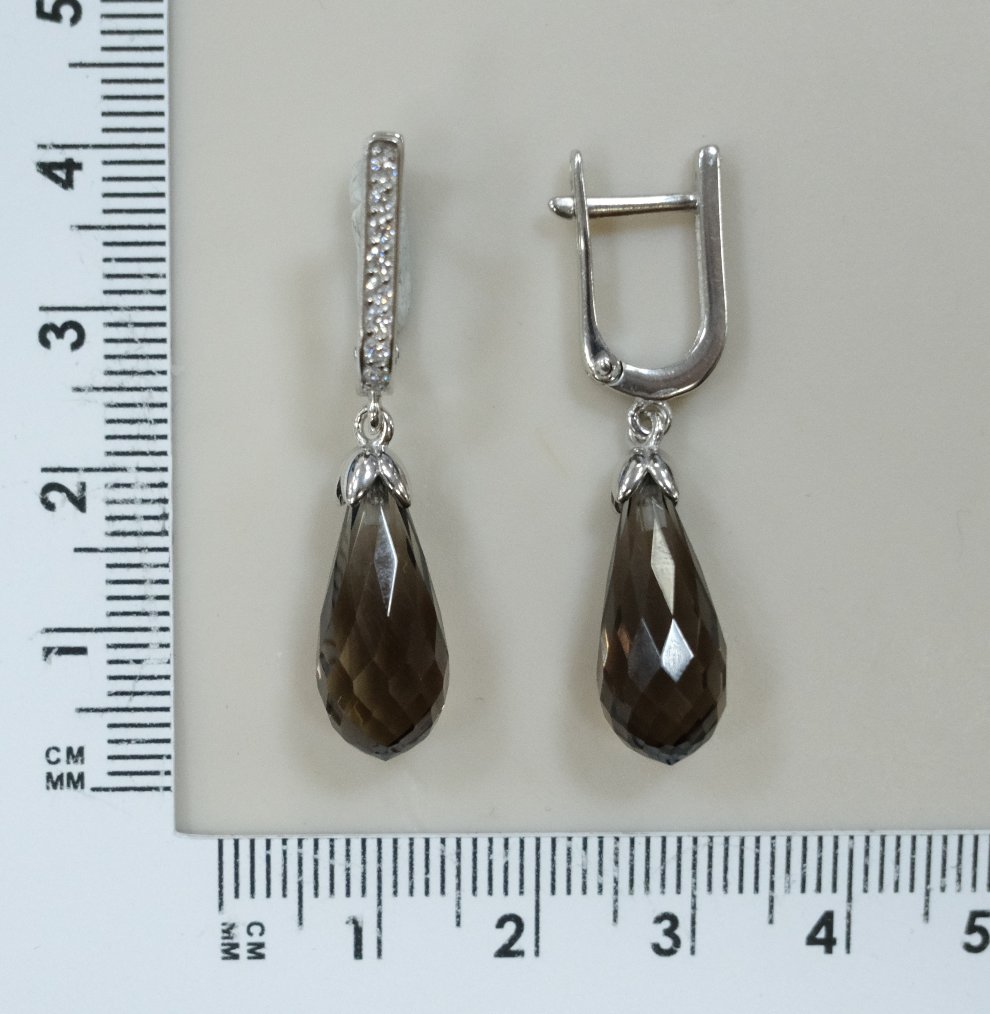 Серебряные серьги с раухтопазами